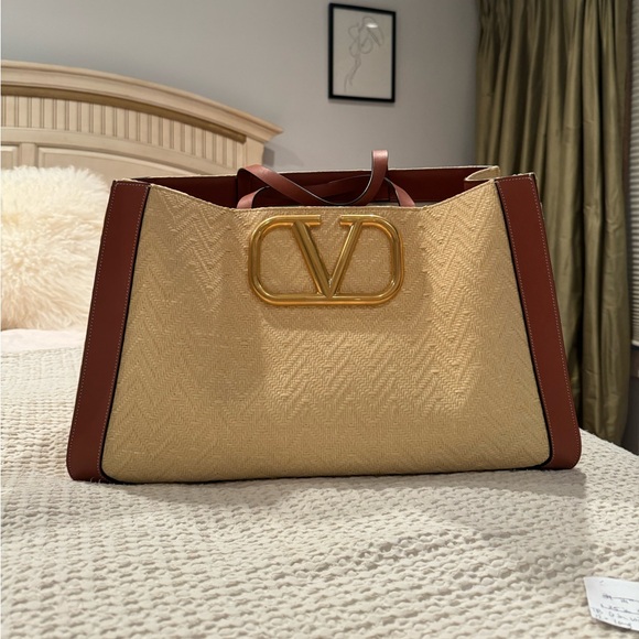 Valentino Handbags - Valentino Garavani wicker tote